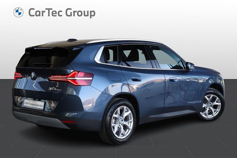 BMW X3 xDrive 20d - fotka 3 z 26