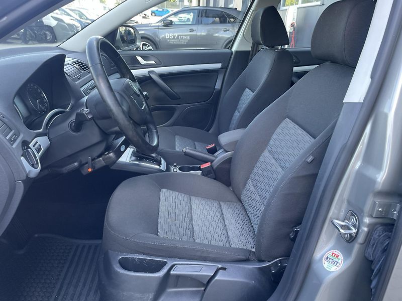 Škoda Octavia AMBIENTE 1.2 TSI 77 kW - ZTP - fotka 10 z 20