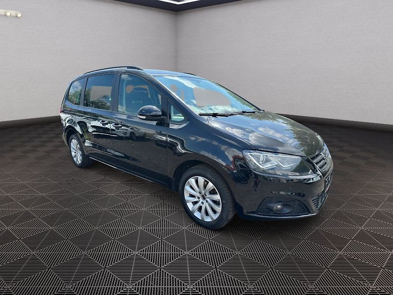 Seat Alhambra (2015) 2,0TDI 110kw DSG Style - fotka 1 z 42