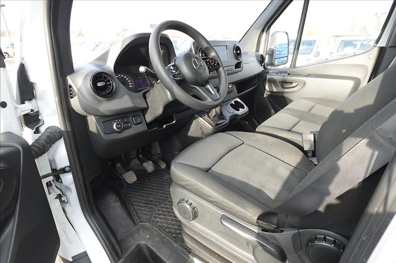Mercedes-Benz Sprinter 2,0 CDi  317 VALNÍK SPANÍ - fotka 13 z 27
