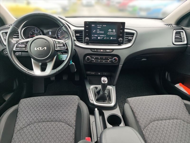 Kia Ceed 1,5 T-GDI Fresh - fotka 8 z 11