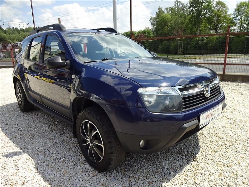 Dacia Duster 1,5 DCi 81kW 4x4 - fotka 8 z 42