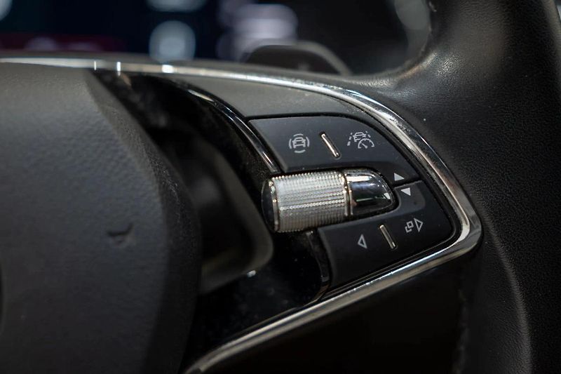 Škoda Superb 2.0 TDI 147 kW 4x4 L&K - fotka 14 z 38