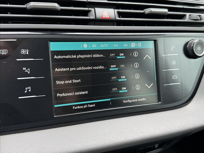 Citroën Grand C4 SpaceTourer 1,2 PT130 EAT8 Feel 7MÍSTNÉ - fotka 25 z 32