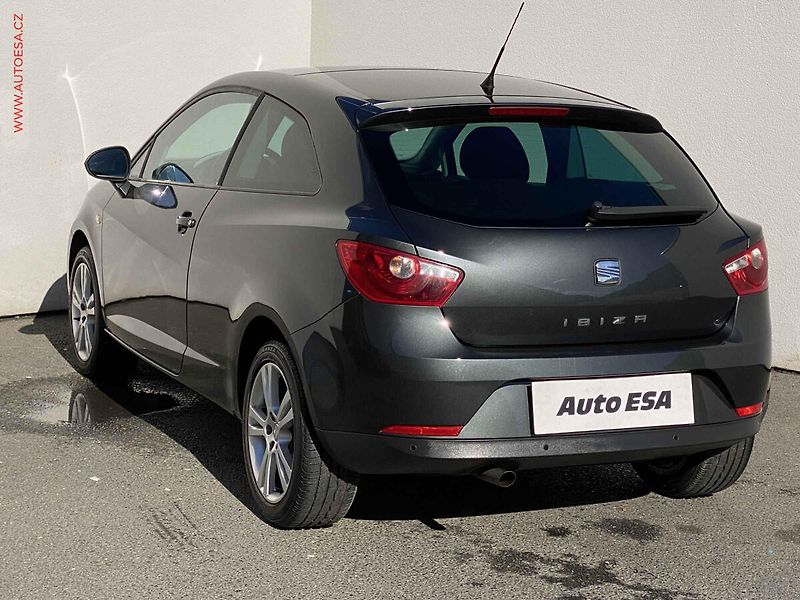 Seat Ibiza (2009) 1.6 16V, Sport, AT, bixen - fotka 6 z 18