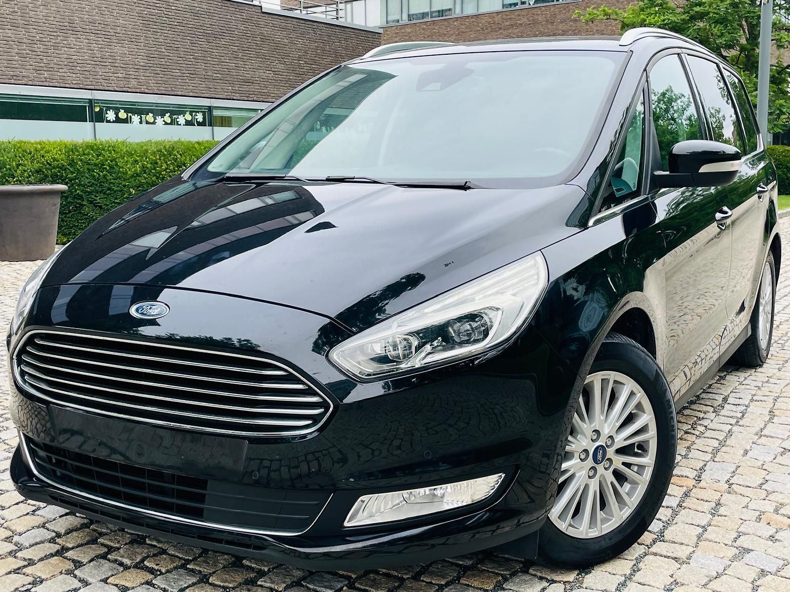 Ford Galaxy 2.0TDCi MANUÁL 7MÍST TAŽNÉ