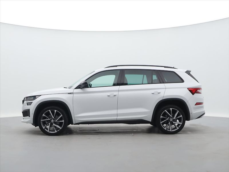 Škoda Kodiaq 2,0 TDI 4x4 DSG Sportline DPH - fotka 4 z 29