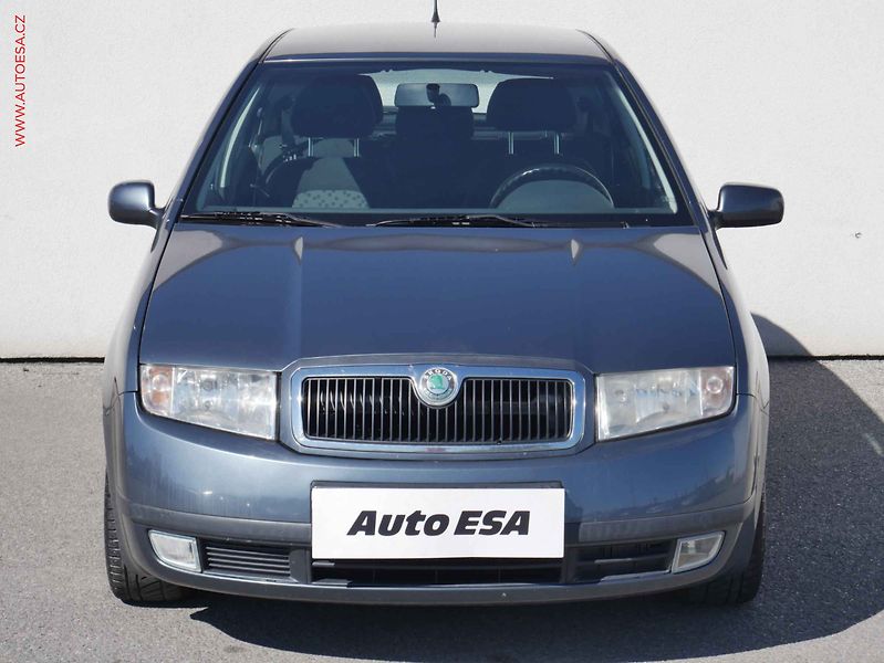 Škoda Fabia (2004) 1.2i, ČR, AC, STK2/28 - fotka 2 z 15