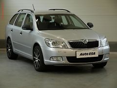 Škoda Octavia (2013) 1.6TDi, ČR, AC, park.asist - fotografie inzerátu