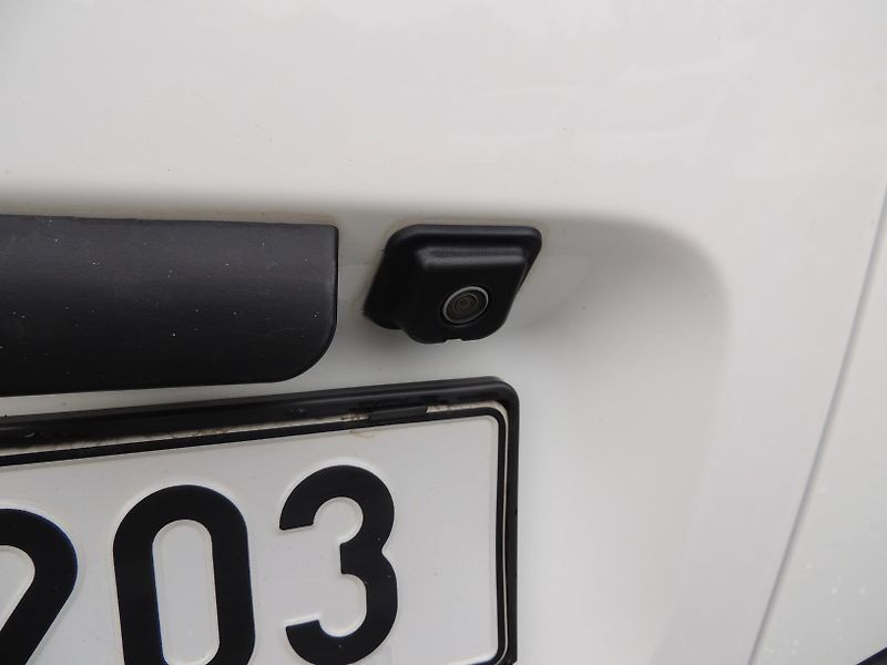 Peugeot Partner (2021) 1.2i,81kw,ČR,1majitel,59000km - fotka 13 z 46