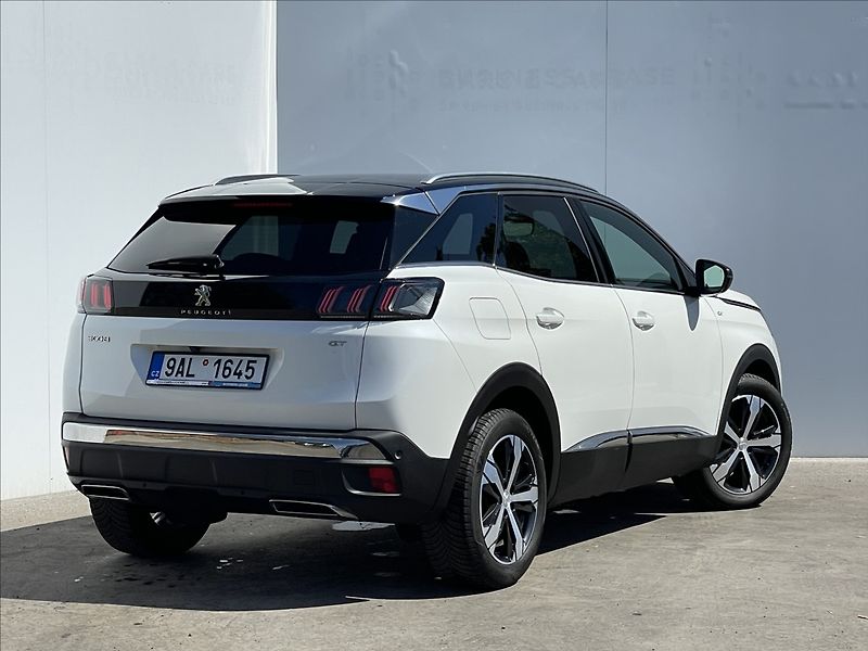 Peugeot 3008 1,5 BlueHDi AT8 LED+Kamera  GT - fotka 3 z 23