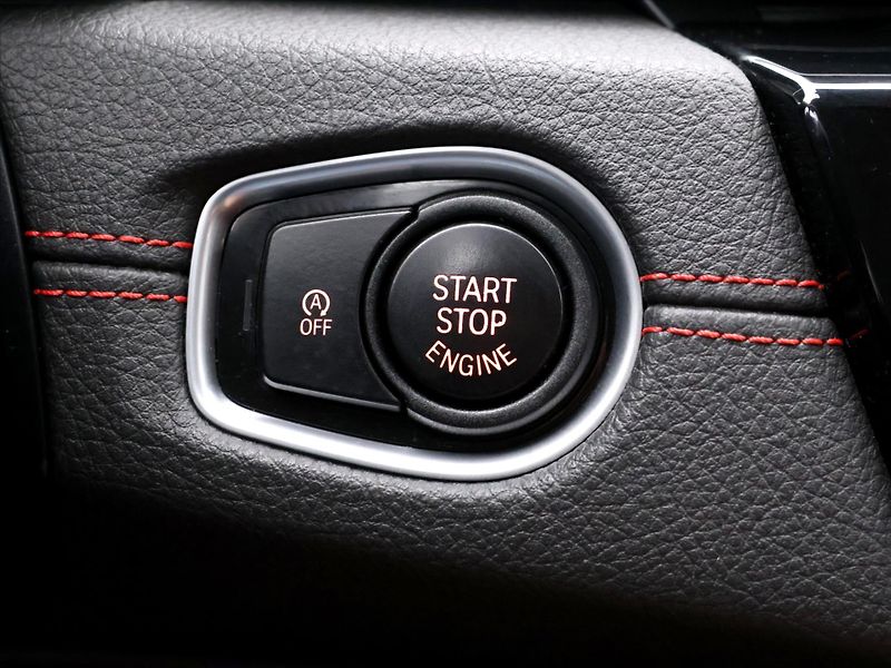 BMW Řada 2 2,0 218da 110kW Sport line CZ - fotka 22 z 34