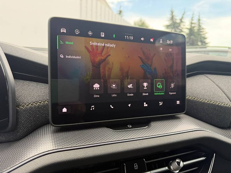 Škoda Kodiaq Selection 2,0 TDI 142 kW 4x4 7 - fotka 15 z 40