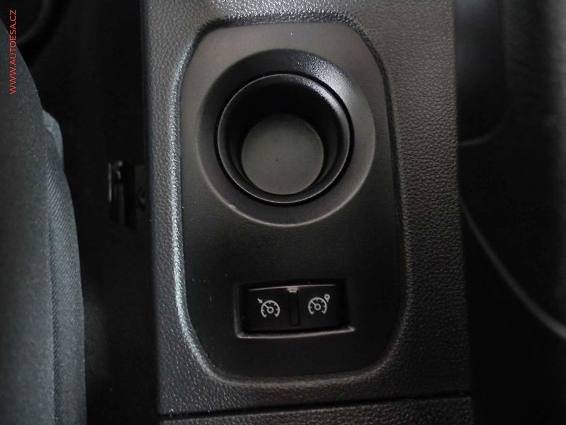 Dacia Duster (2020) 1.5 dCi, Navi, kamera, TZ - fotka 22 z 23