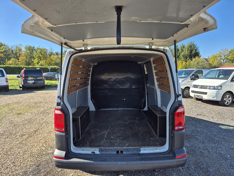 Volkswagen Transporter (2019) 2.0Tdi  - fotka 17 z 22