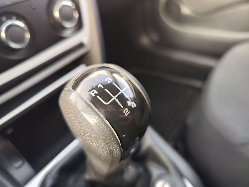 Škoda Octavia 1.6 TDI/77kW Prima - fotka 17 z 24