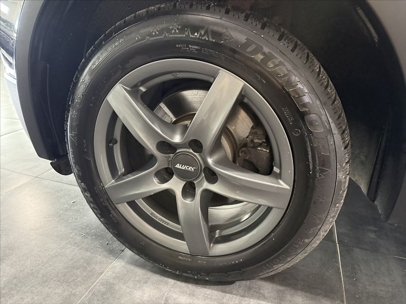 BMW X3 2,0   20D XDRIVE AUTOMAT - fotka 38 z 43