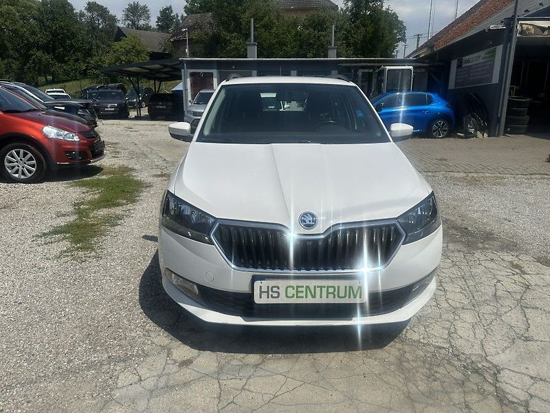 Škoda Fabia 1.0 TSI 70kW Ambition Combi - fotka 12 z 23