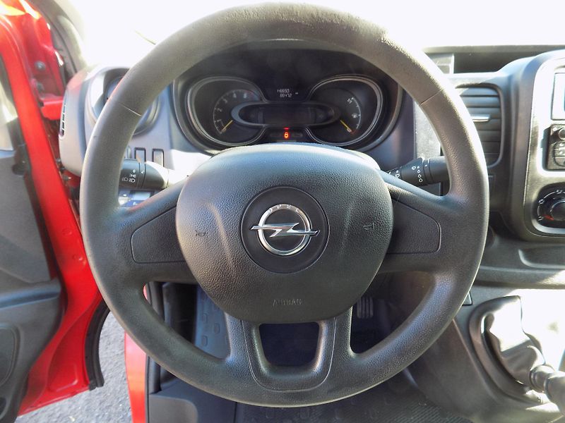 Opel Vivaro (2016) 1.6 88KW KLIMA - fotka 24 z 45