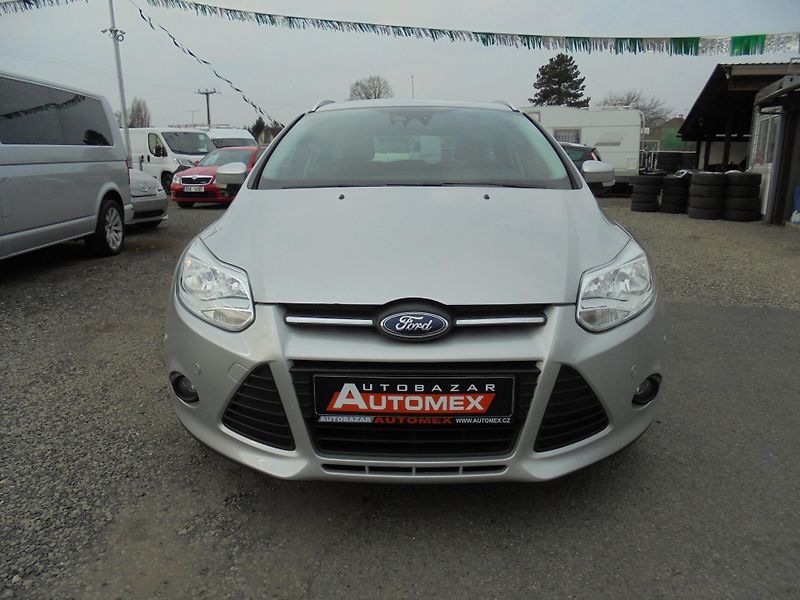 Ford Focus (2013) 1.0 EcoBoost-74kW-ALU-SUPER - fotka 2 z 11