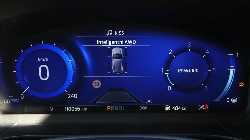 Ford Kuga 2.0 EcoBlue AWD Vignale X 8st. - fotka 13 z 25