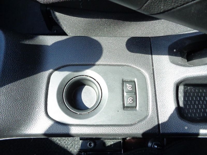 Dacia Duster 1,5 dCi 1.majitel CZ - fotka 17 z 18