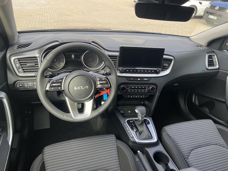 Kia Ceed SW (2025)  TOP+Business  