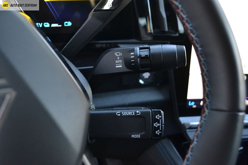 Renault Rafale esprit Alpine E-Tech full hybr - fotka 31 z 74