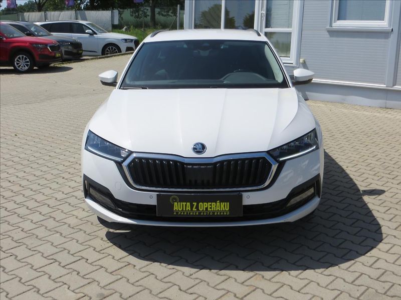 Škoda Octavia 2,0 TDI 85kW Ambition ČR - fotka 2 z 24