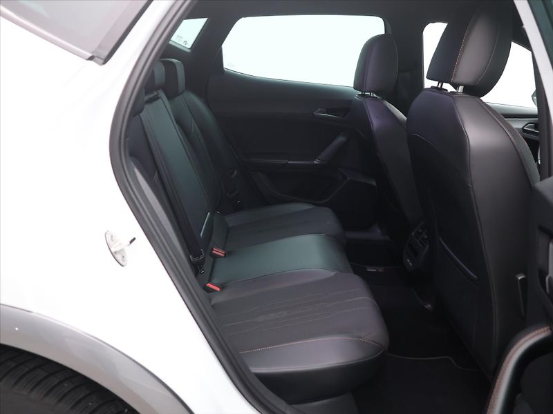 Cupra Formentor 1,5 TSI 110kW DSG DPH - fotka 12 z 28