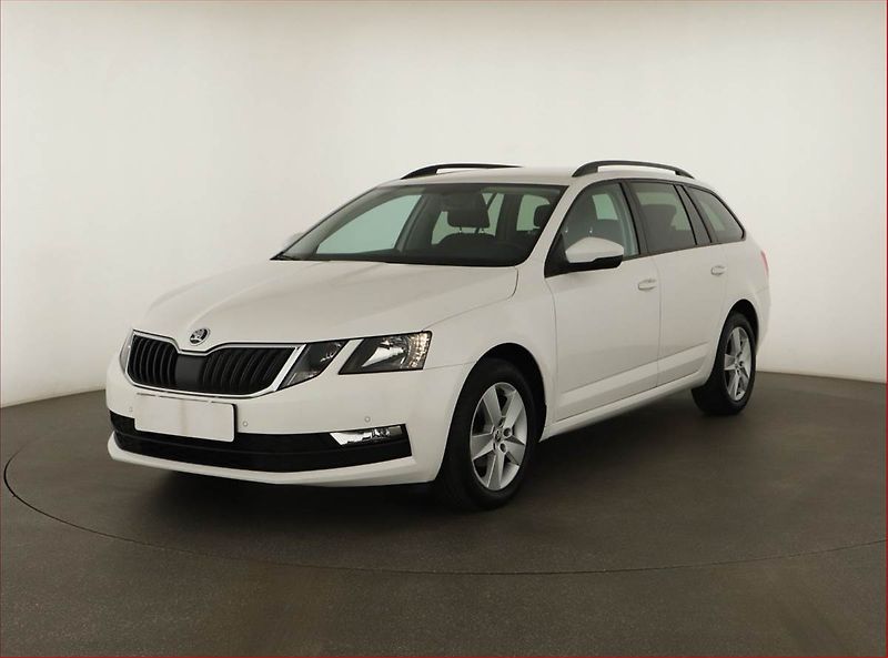 Škoda Octavia (2018) Ambition Plus 1.6 TDI - fotka 2 z 14