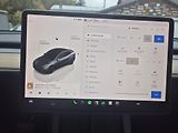 Tesla Model Y RWD 220kw TZ SOH 93,6 % - náhled 19