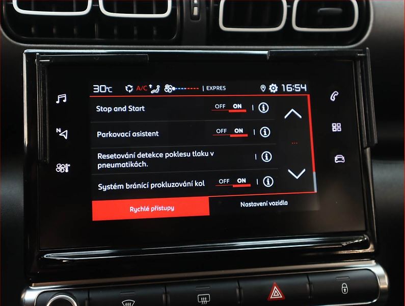 Citroën C3 Aircross (2024) Feel 1.2 PureTech, Serv.kniha - fotka 18 z 20