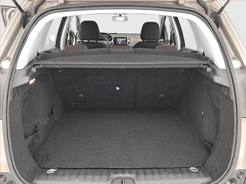 Peugeot 2008 (2015) 1.4 HDi, Tempomat - fotka 14 z 18