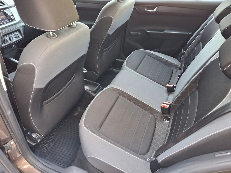 Škoda Fabia (2019) Ambition 1,0MPi 55 kW - fotka 7 z 28
