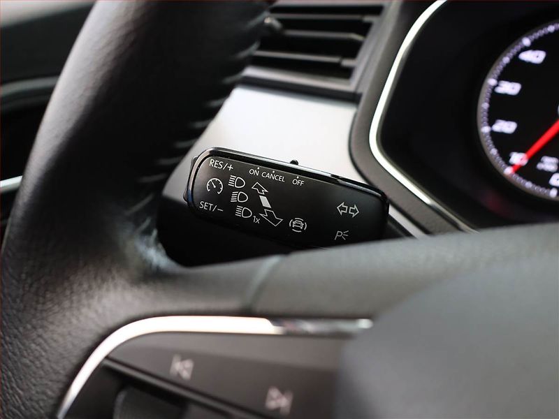 Seat Arona (2019) 1.0 TSI, Automat, Navi - fotka 19 z 19