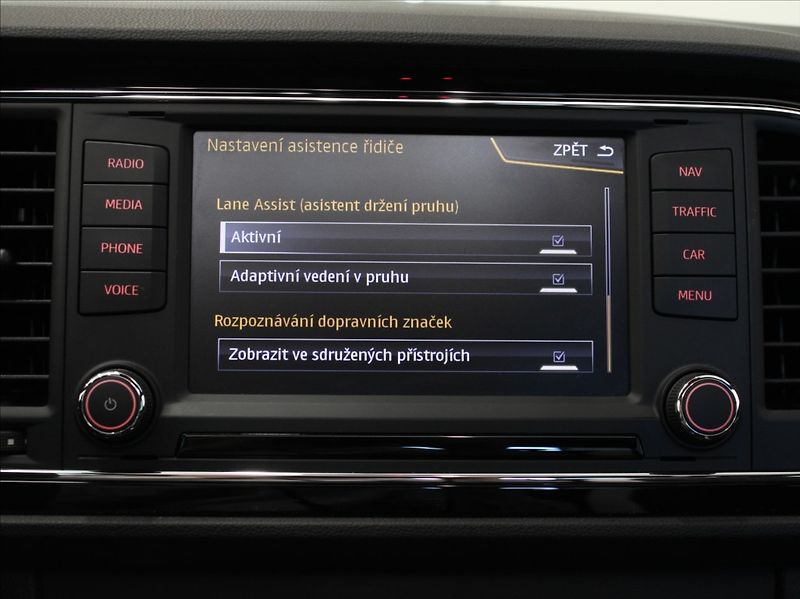 Seat Leon 2,0 Cupra 290 DSG ST Pano.DCC - fotka 14 z 30