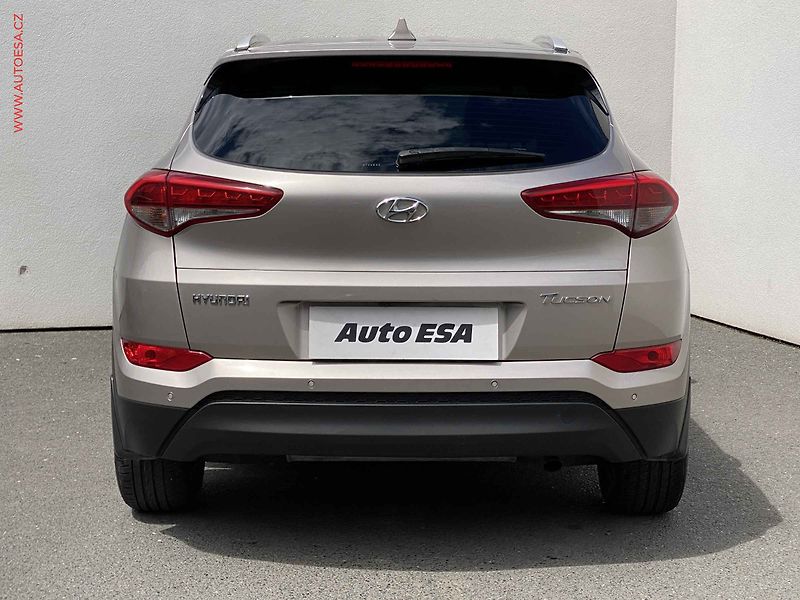 Hyundai Tucson (2018) 1.7 CRDi, ČR, Go!, navi - fotka 5 z 20