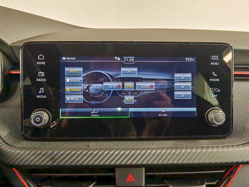 Škoda Scala (2025) 1.0 TSI 85 kW Monte Carlo - fotka 12 z 29