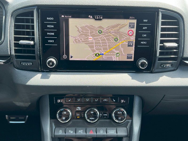 Škoda Karoq (2025) Sportline 1.5TSi 110kW 7°autom - fotka 25 z 31