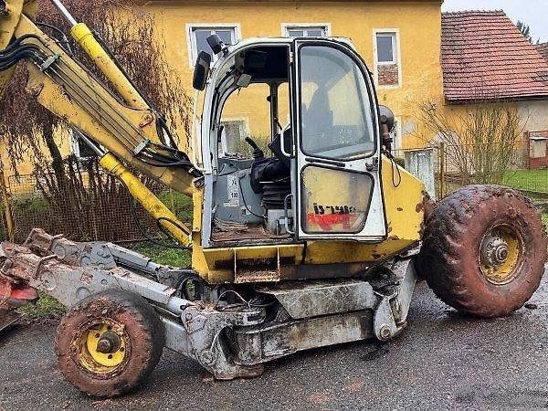 Menzi Muck (1999) A71 mobil bagr 9t kráčivka - fotka 1 z 8