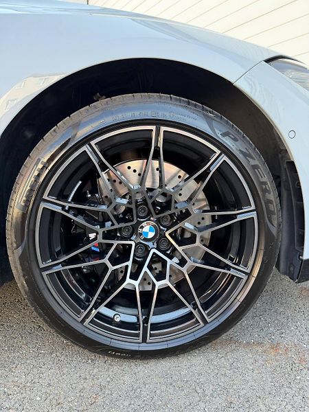 BMW M4 (2022) COMPETITION XDRIVE CABRIO 375  - fotka 9 z 22