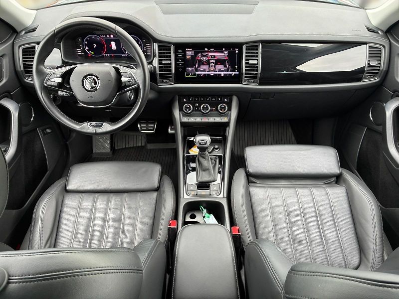 Škoda Kodiaq (2022) L&K 2.0TDI 147kW DSG 4x4 TAŽNÉ - fotka 9 z 11