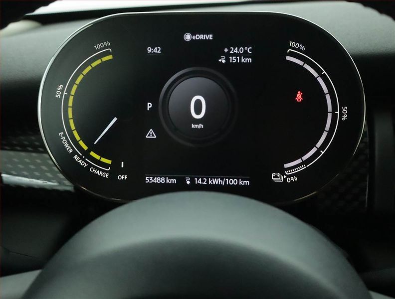 Mini Ostatní (2020) Cooper SE 32 kWh, SoH 95% - fotka 11 z 17