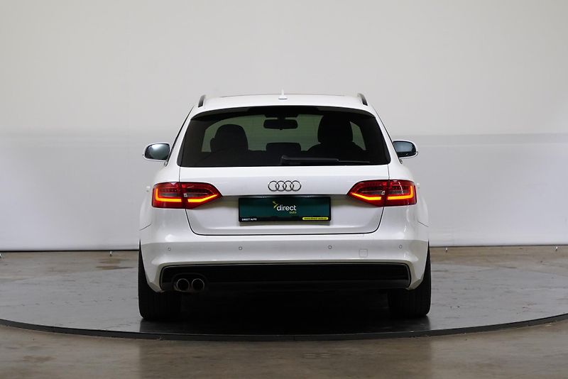 Audi A4 - fotka 6 z 25
