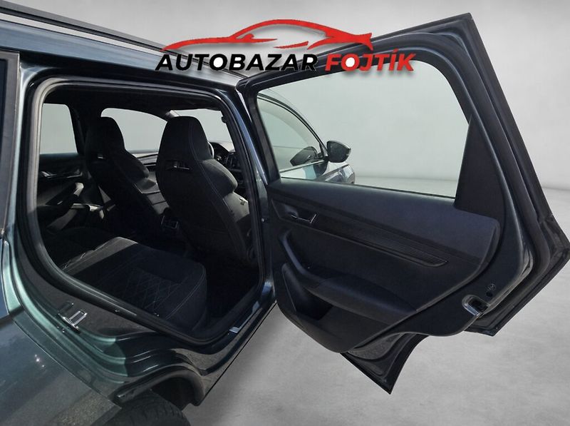 Škoda Karoq (2019) 2.0 TDi 110kW 4x4 Sportline DS - fotka 16 z 21