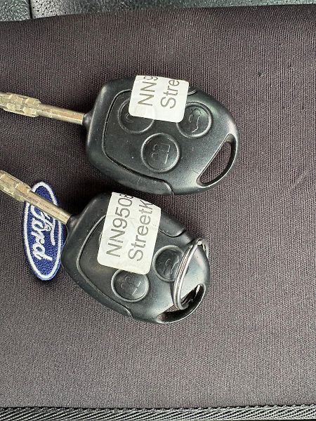 Ford Ka 1.6i, 70kW, Kabrio - fotka 12 z 12