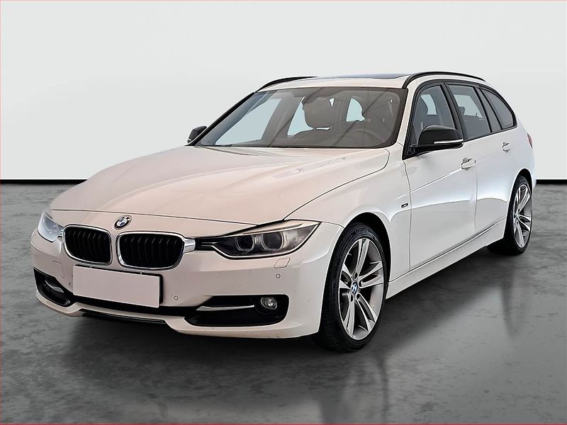 BMW Řada 3 (2015) 320 d, Automat, Navi, Xenony - fotka 2 z 19