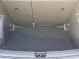 Škoda Fabia Selection 1,0 MPI 59 kW 5° MP - náhled 26