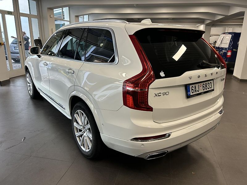 Volvo XC90 (2017) D5 AWD Drive-E Inscrip Panoram - fotka 3 z 30
